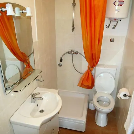 Roko Apartment *