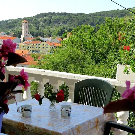Apartment Roko Tisno