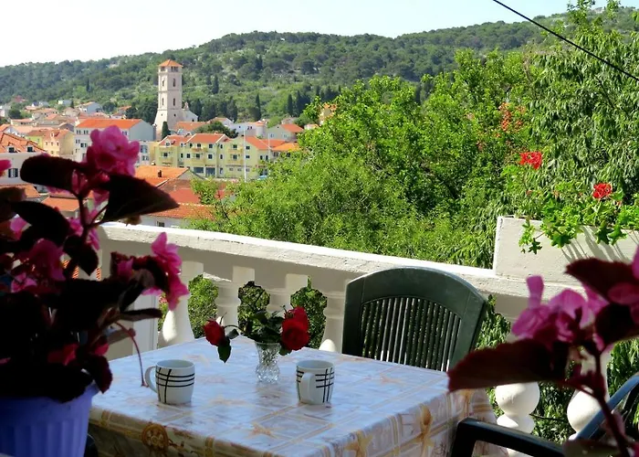 Apartment Roko Tisno